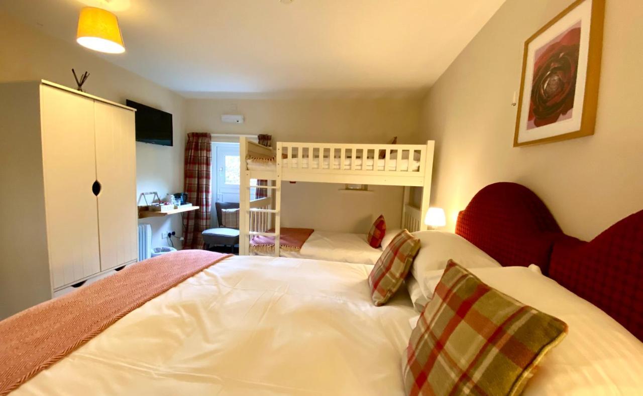 The Craven Arms Hotel Settle Bagian luar foto