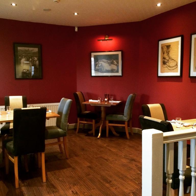 The Craven Arms Hotel Settle Bagian luar foto