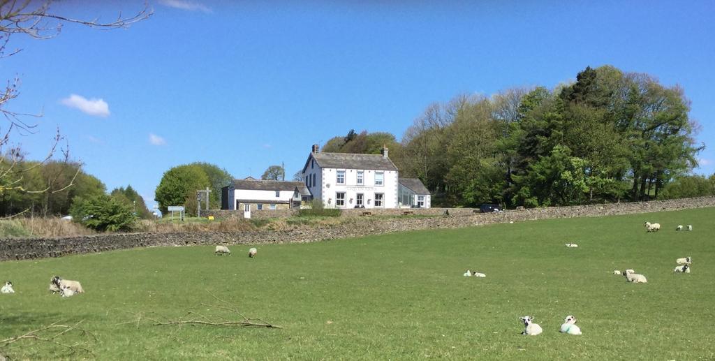 The Craven Arms Hotel Settle Bagian luar foto