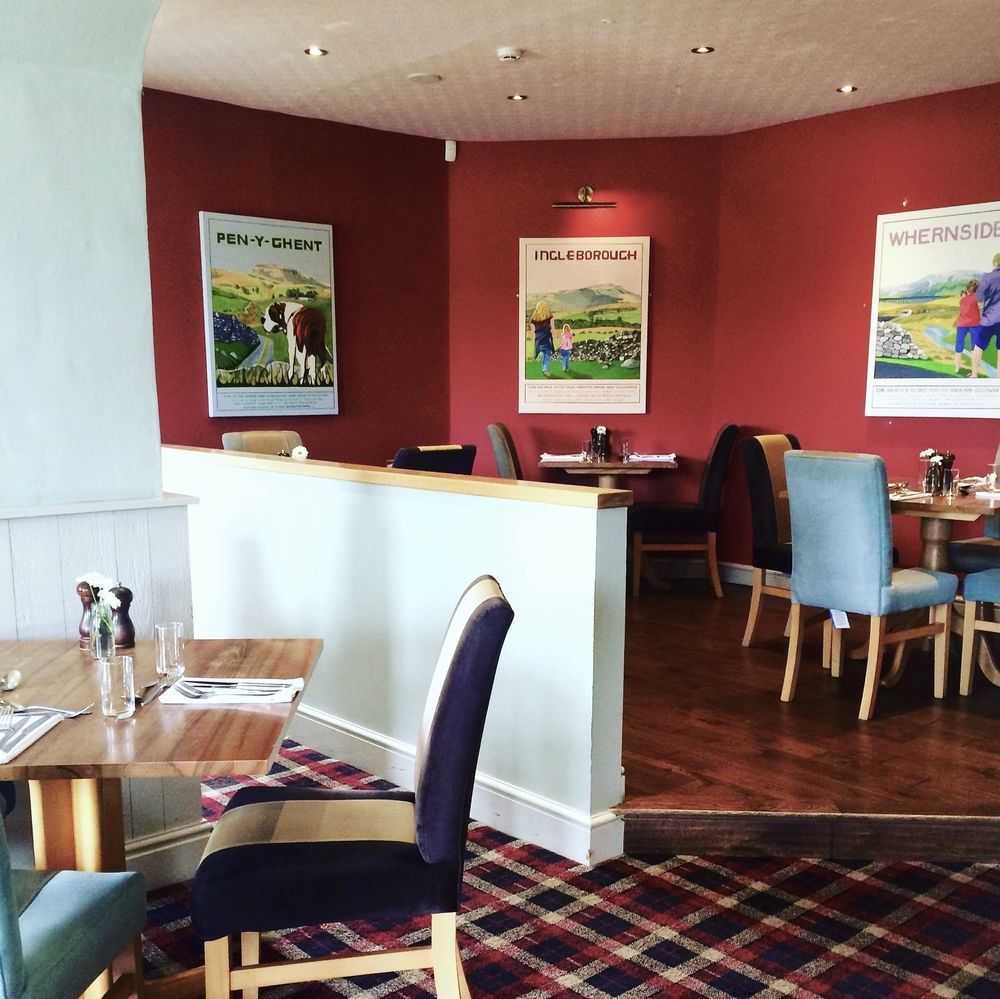The Craven Arms Hotel Settle Bagian luar foto
